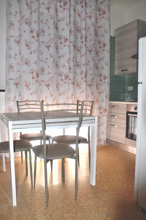 Viale Repubblica 307 6 Apartment Pietra Ligure Exterior photo